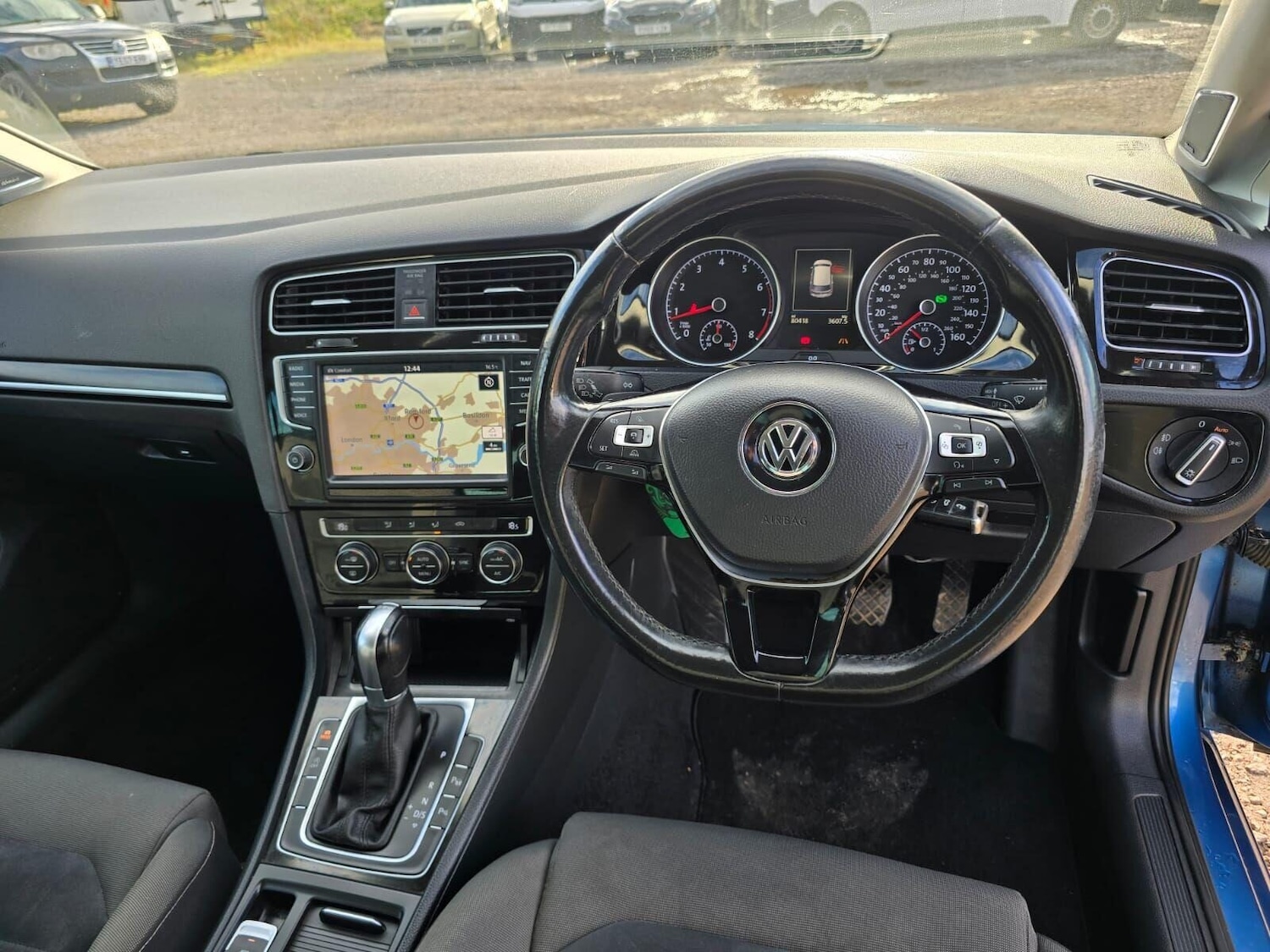 Used Volkswagen Golf 2015 for sale - 76211422: Photo 61