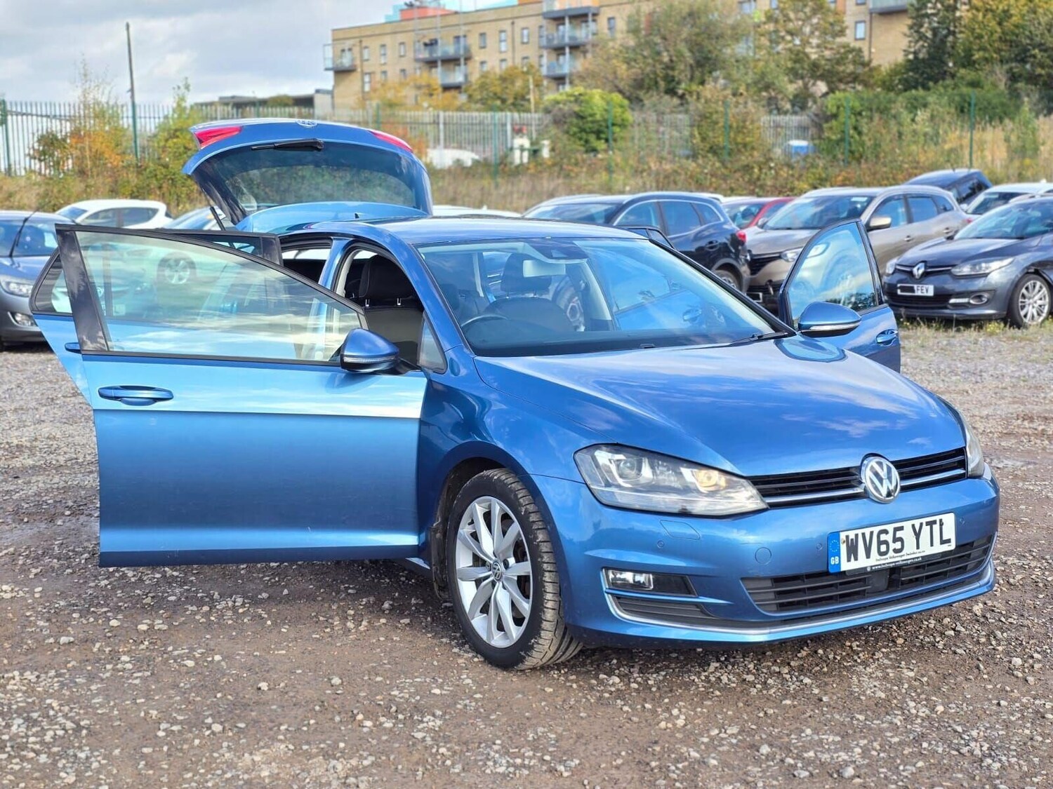 Used Volkswagen Golf 2015 for sale - 76211422: Photo 7