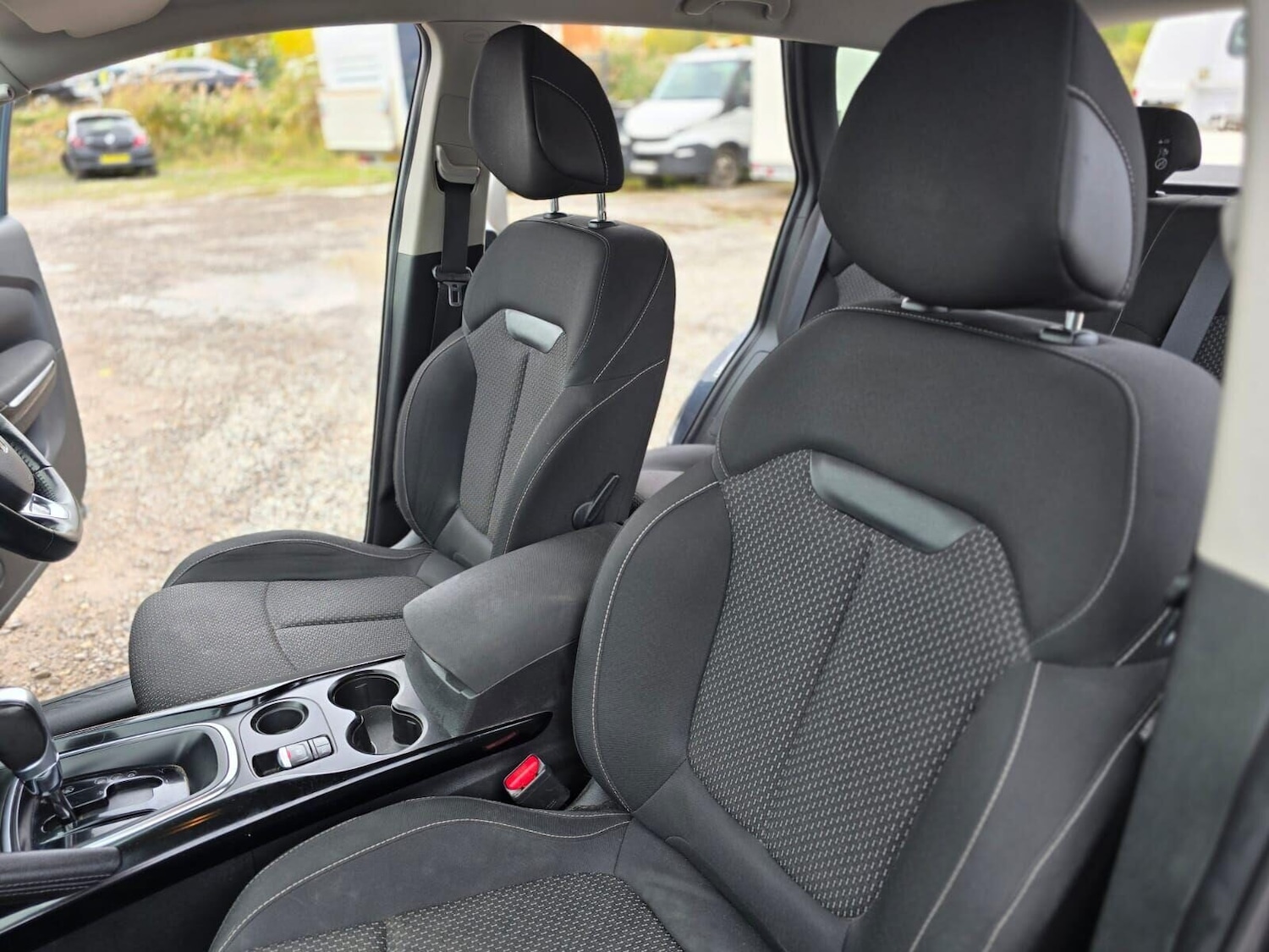 Used Renault Kadjar 2018 for sale - 77062165: Photo 38