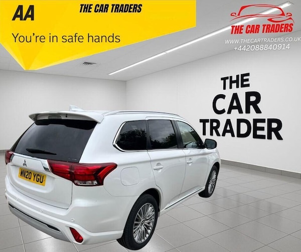 Used Mitsubishi Outlander 2020 for sale - 76343824: Photo 3