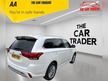 Used Mitsubishi Outlander 2020 for sale - 76343824: Photo 3