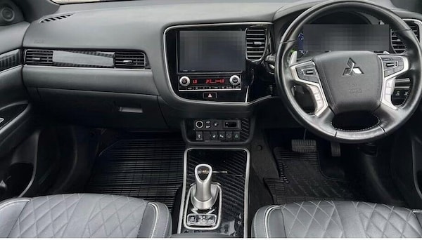 Used Mitsubishi Outlander 2020 for sale - 76343824: Photo 5