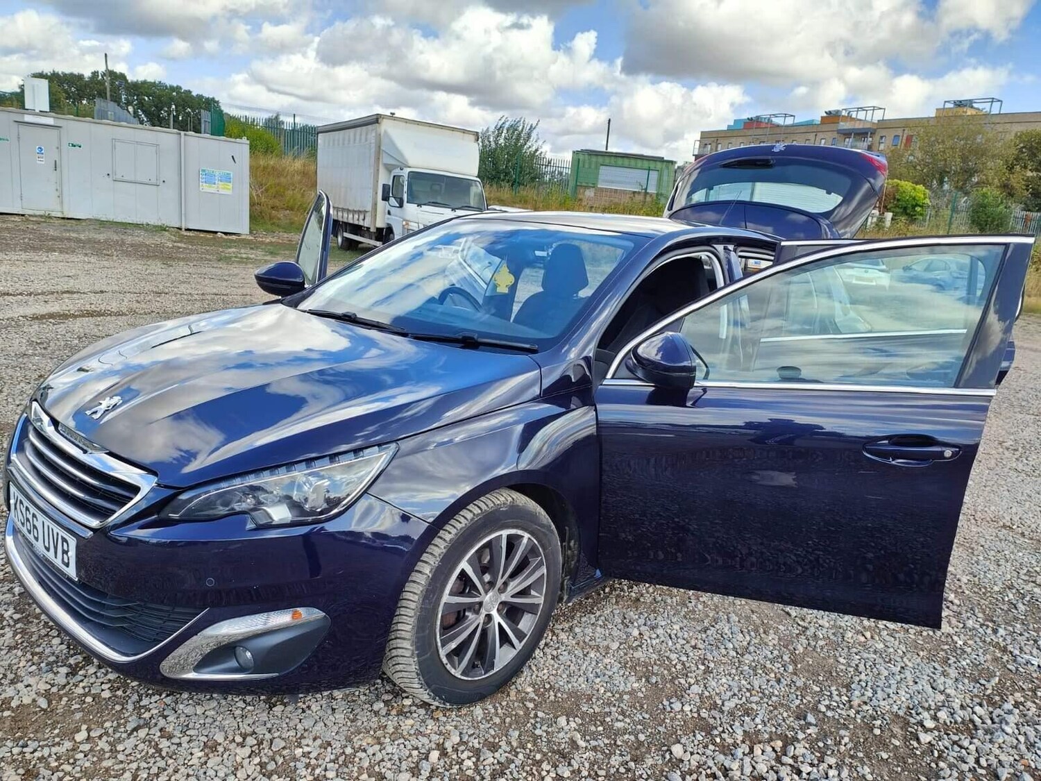 Vehicle 29