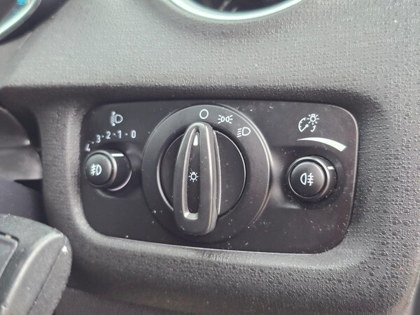 Used Ford Fiesta 2015 for sale - 75231181: Photo 26