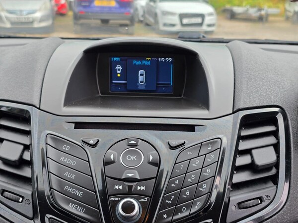 Used Ford Fiesta 2015 for sale - 75231181: Photo 32