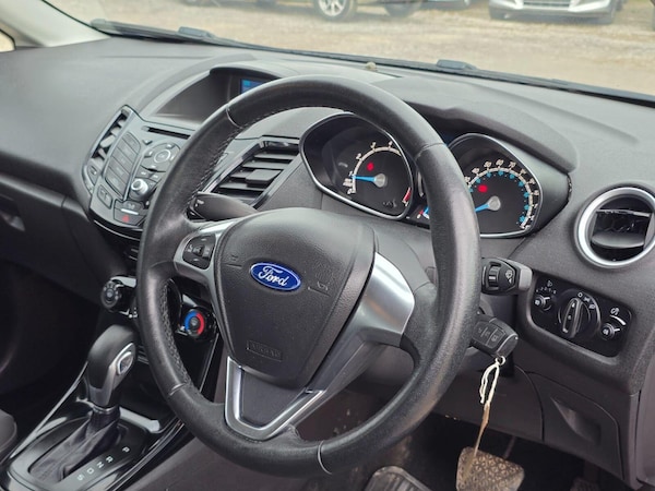 Used Ford Fiesta 2015 for sale - 75231181: Photo 36