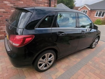 Used Mercedes-Benz B-Class 2017 for sale - 75878255: Photo