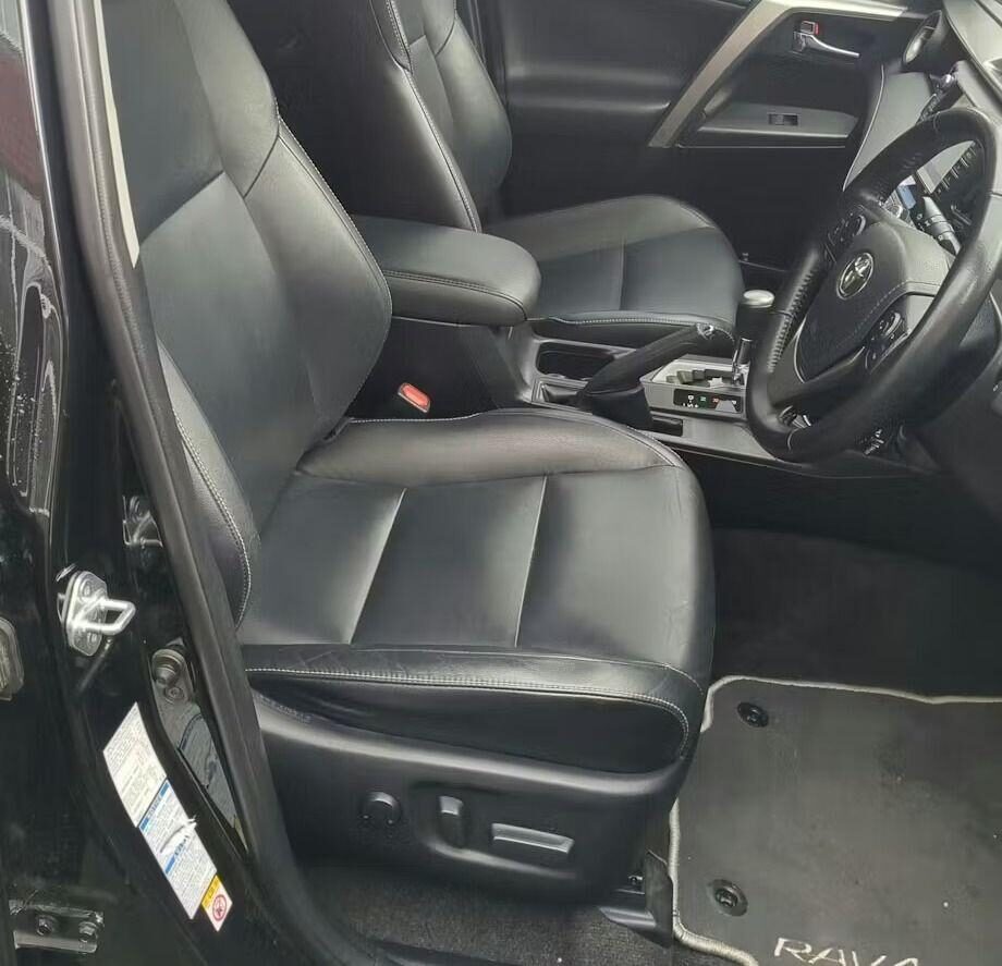 Used Toyota RAV4 2016 for sale - 77719106: Photo 6