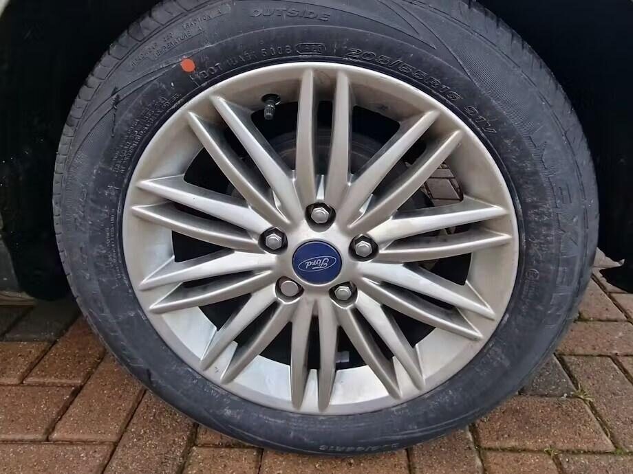 Used Ford Focus 2017 for sale - 78097936: Photo 10