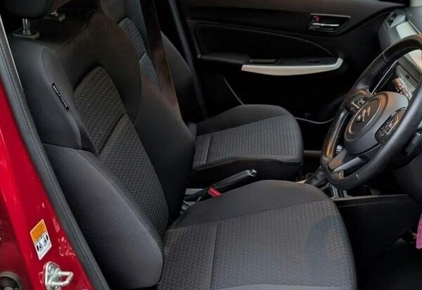 Used Suzuki Swift 2017 for sale - 76334355: Photo 6