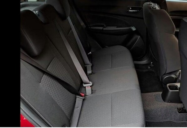 Used Suzuki Swift 2017 for sale - 76334355: Photo 7