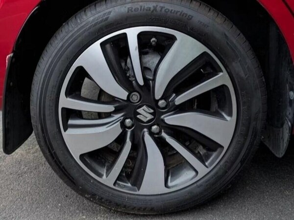 Used Suzuki Swift 2017 for sale - 76334355: Photo 8