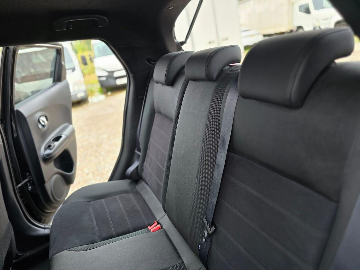 Used Nissan Juke 2018 for sale - 76133793: Photo 28