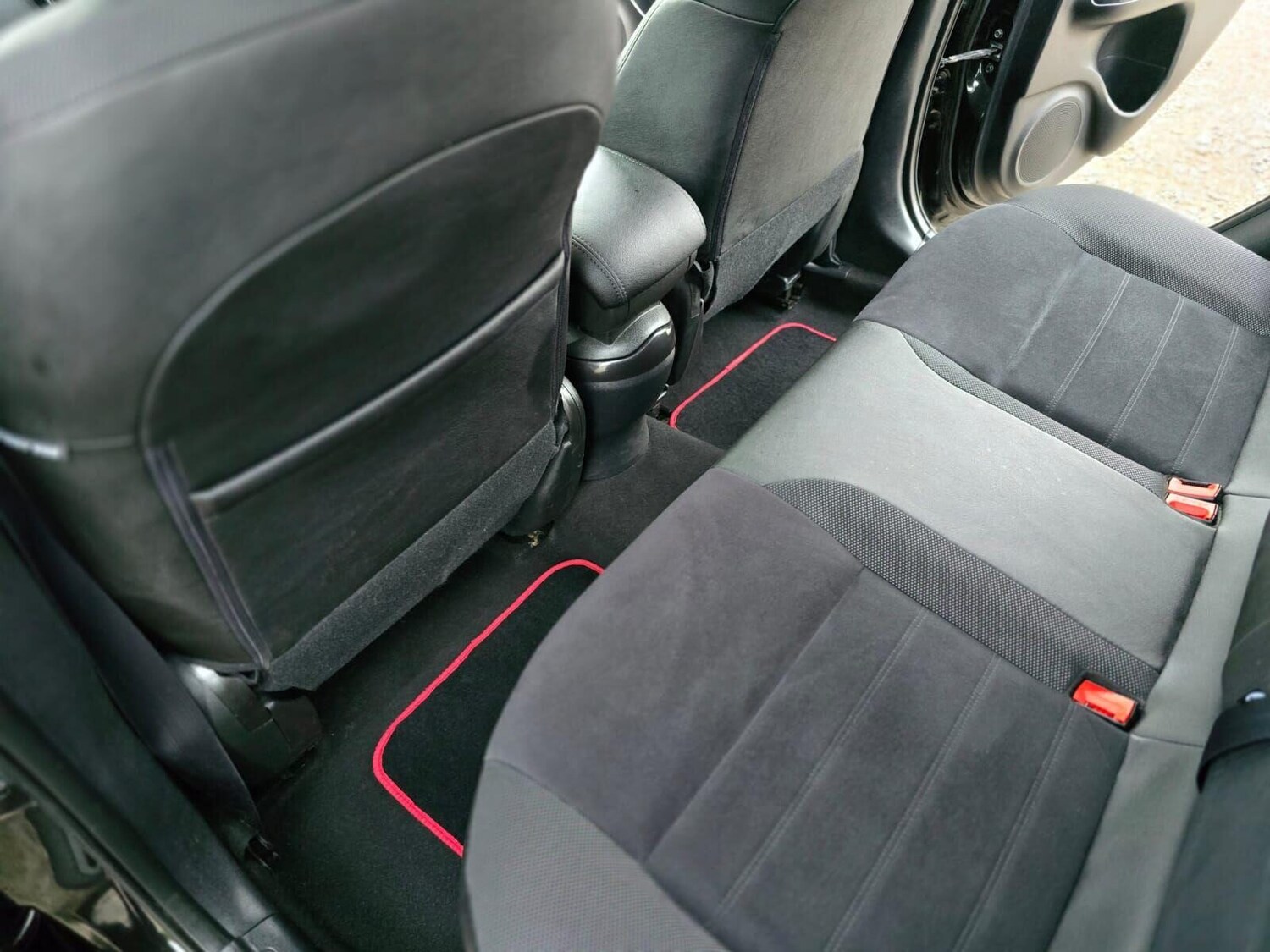 Used Nissan Juke 2018 for sale - 76133793: Photo 29