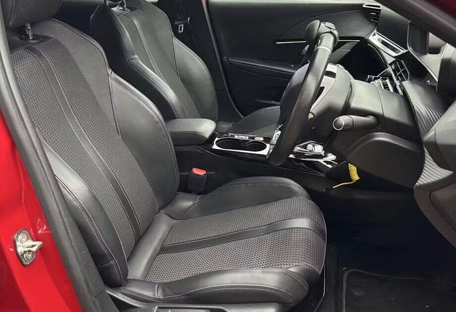 Used Peugeot 208 2021 for sale - 76836103: Photo 9