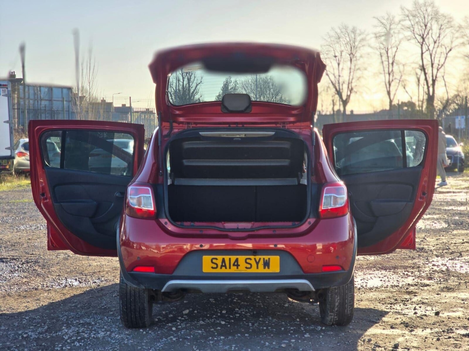 Used Dacia Sandero Stepway 2014 for sale - 77053139: Photo 12