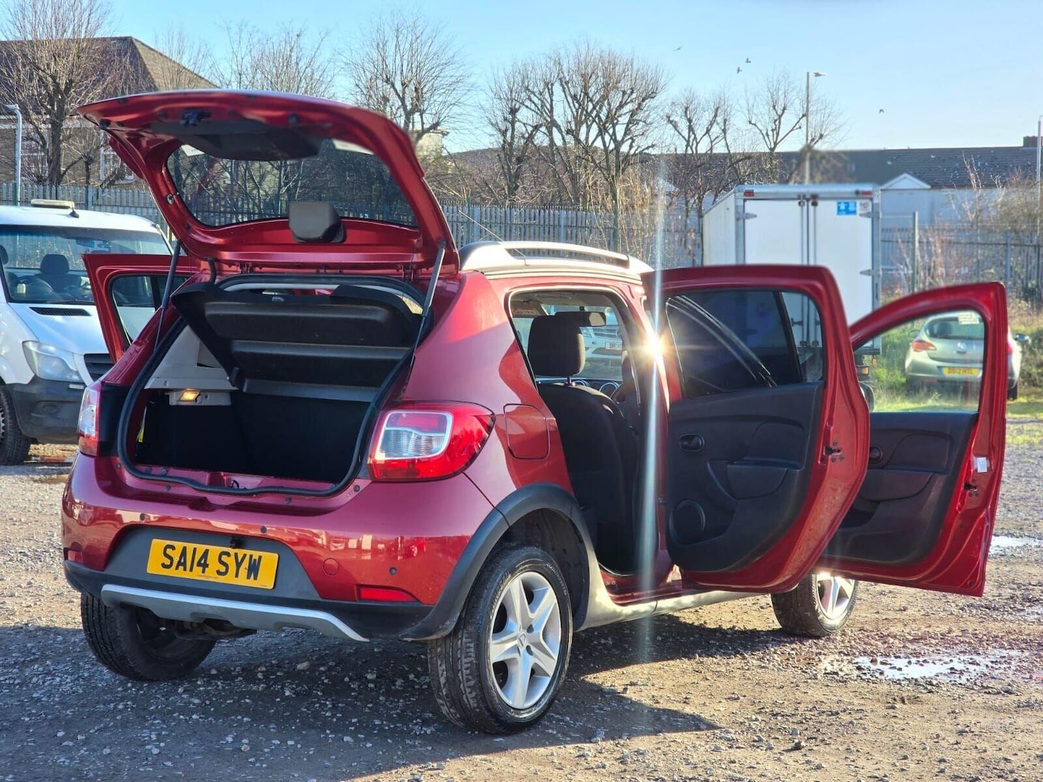Used Dacia Sandero Stepway 2014 for sale - 77053139: Photo 17