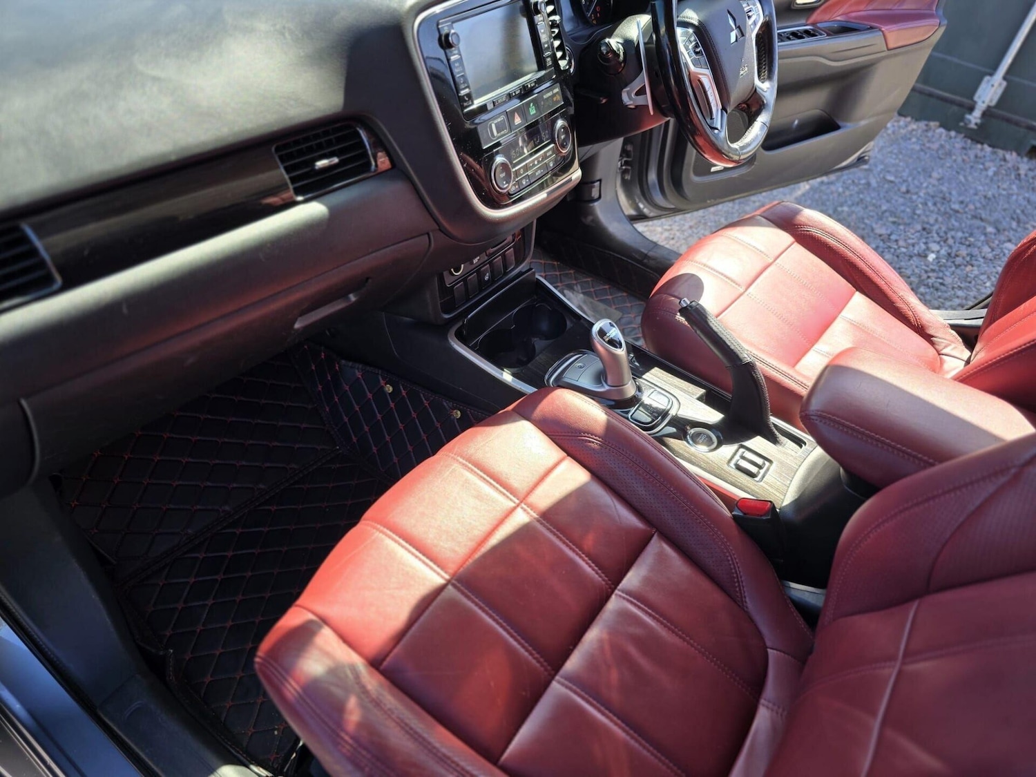 Used Mitsubishi Outlander 2016 for sale - 78151796: Photo 38