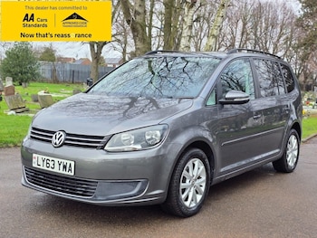 Used Volkswagen Touran  for sale - 75426752: Photo