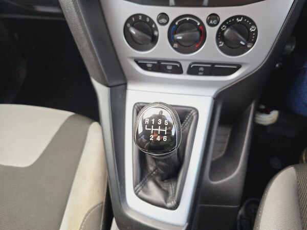 Used Ford Focus 2012 for sale - 75426501: Photo 48