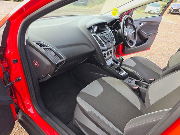 Used Ford Focus 2012 for sale - 75426501: Photo 8