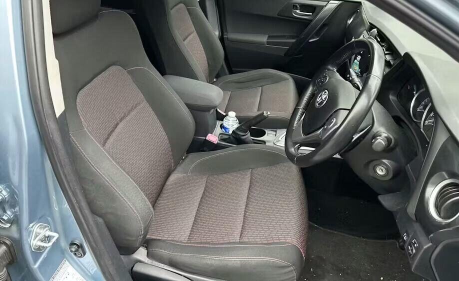 Used Toyota Auris 2013 for sale - 77001314: Photo 6