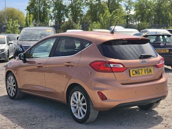 Used Ford Fiesta 2017 for sale - 78906919: Photo