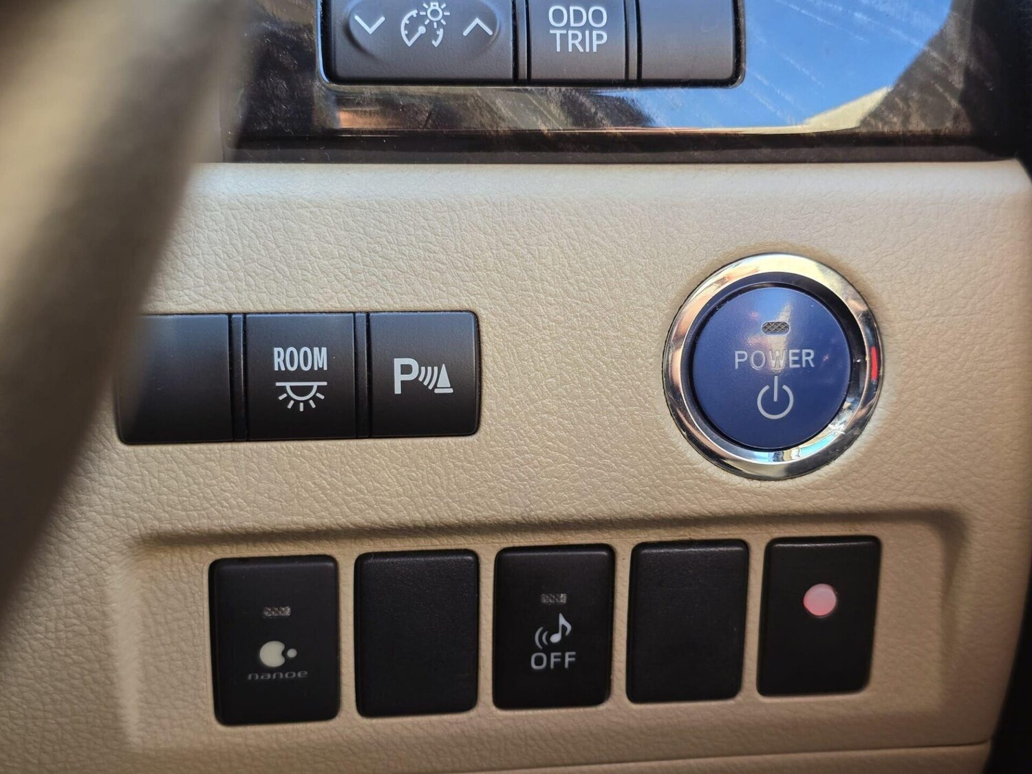 Used Toyota Alphard 2014 for sale - 77961803: Photo 24