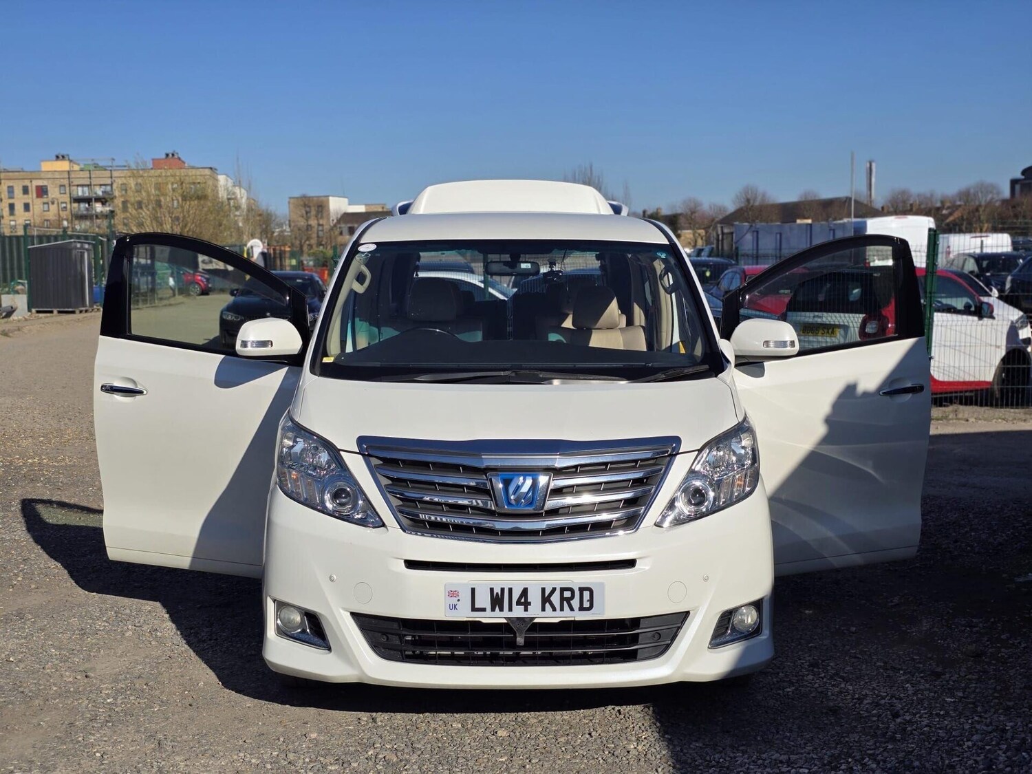 Used Toyota Alphard 2014 for sale - 77961803: Photo 5