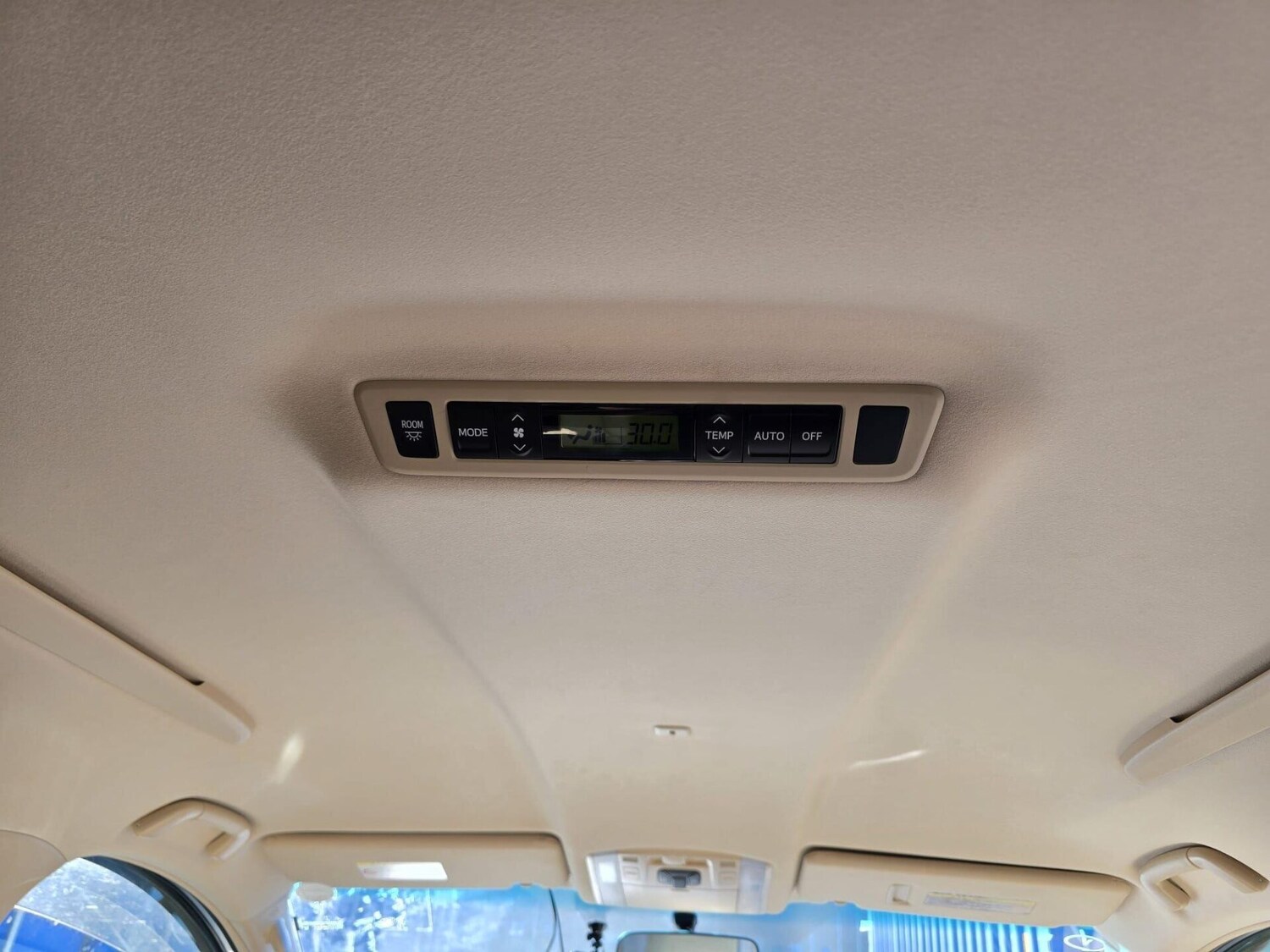 Used Toyota Alphard 2014 for sale - 77961803: Photo 51