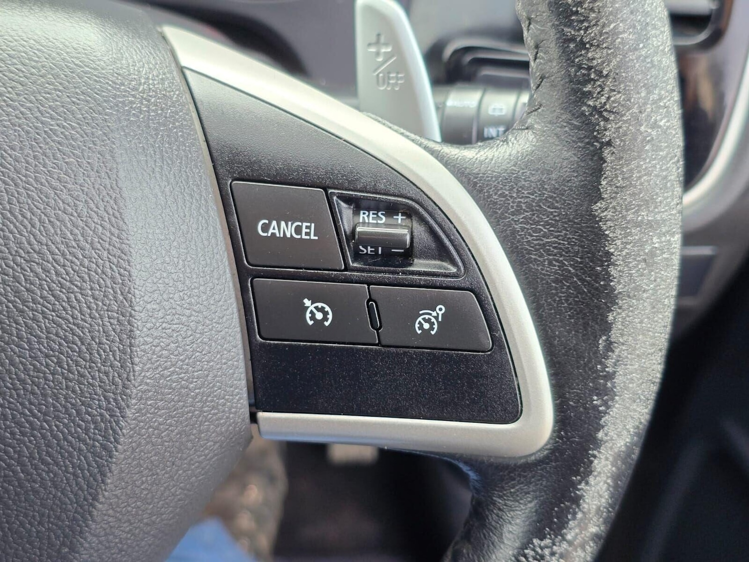 Used Mitsubishi Outlander 2015 for sale - 75962238: Photo 27