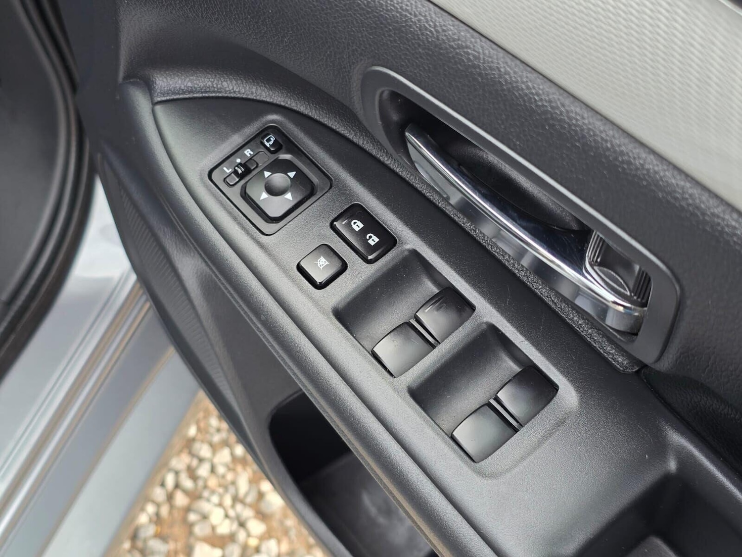 Used Mitsubishi Outlander 2015 for sale - 75962238: Photo 30