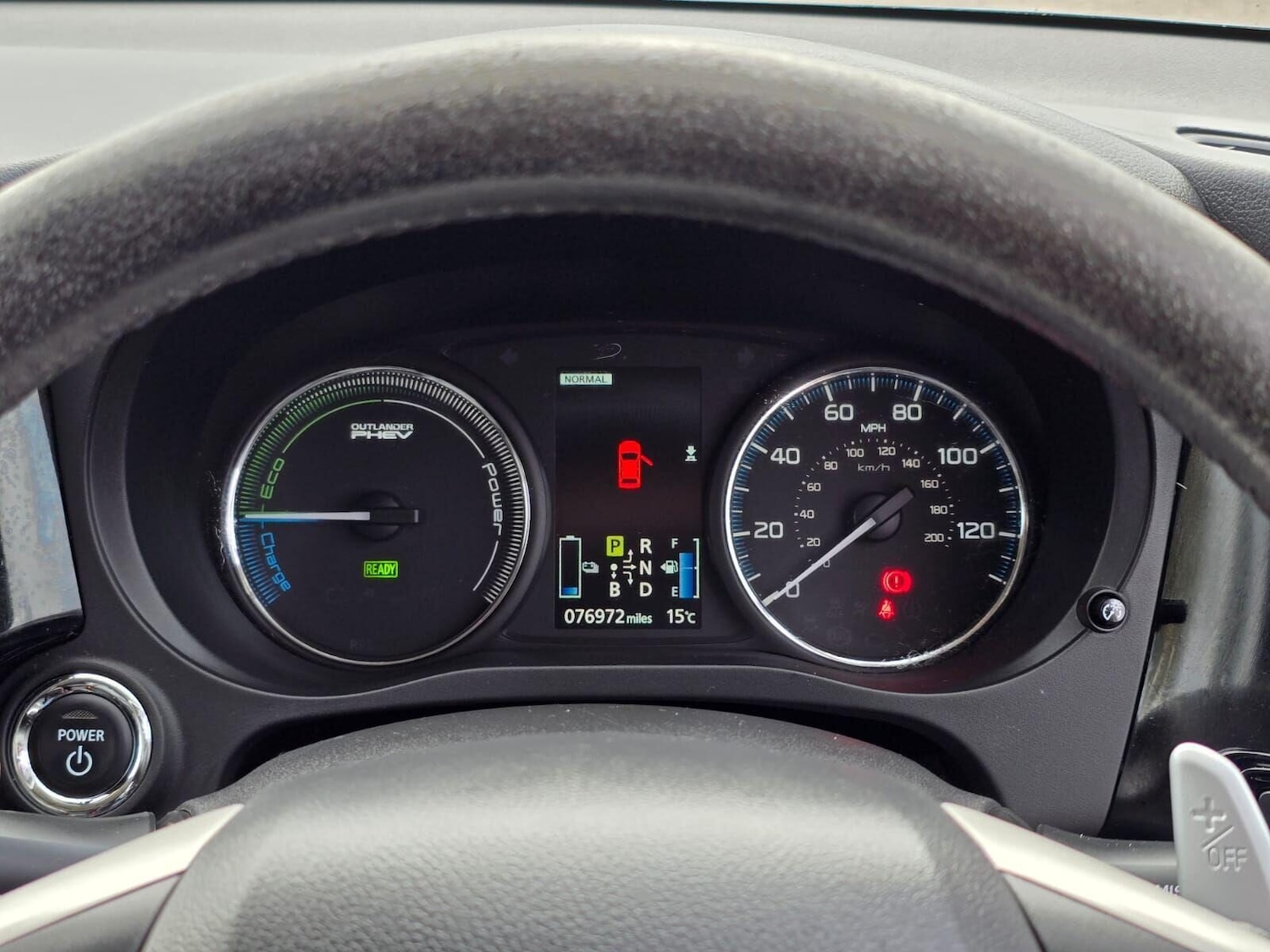 Used Mitsubishi Outlander 2015 for sale - 75962238: Photo 33