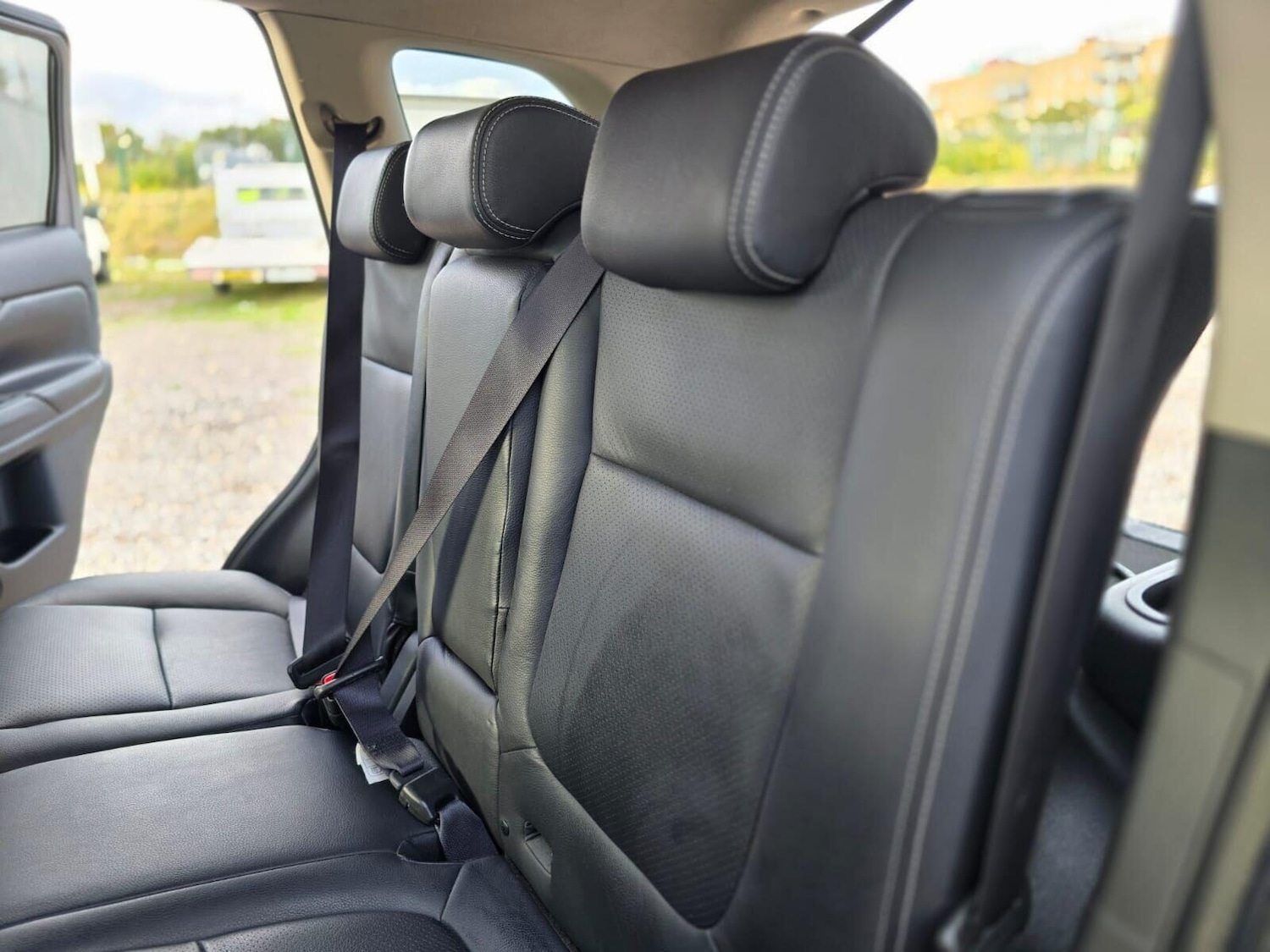 Used Mitsubishi Outlander 2015 for sale - 75962238: Photo 38