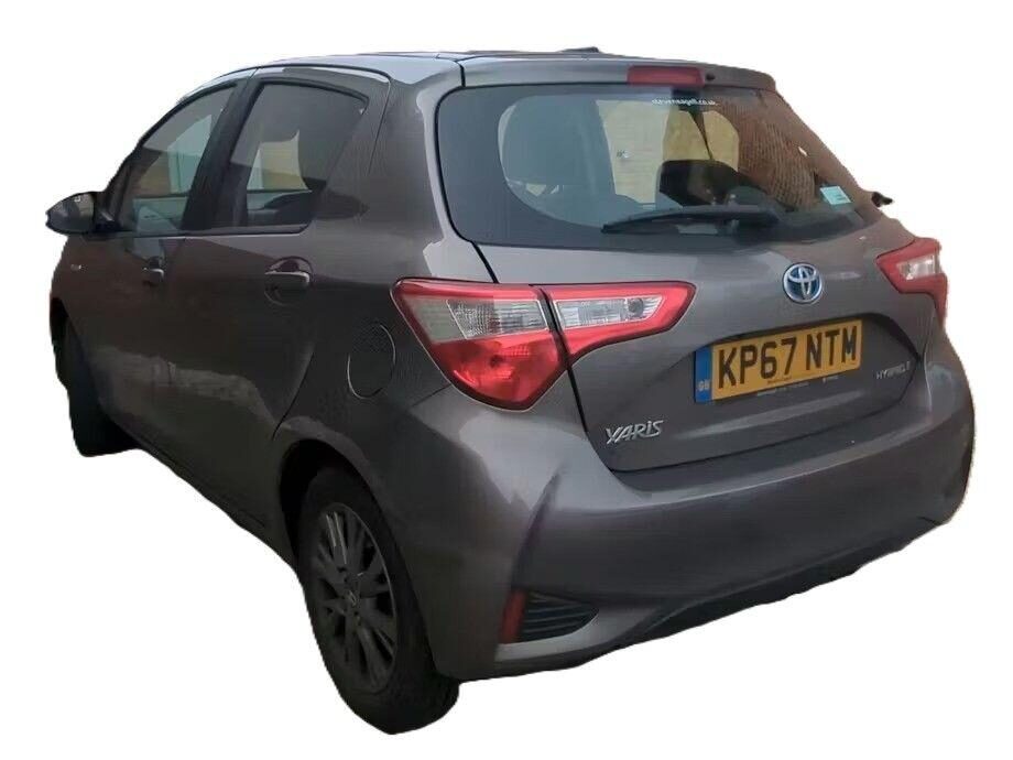 Used Toyota Yaris 2017 for sale - 77905696: Photo 3