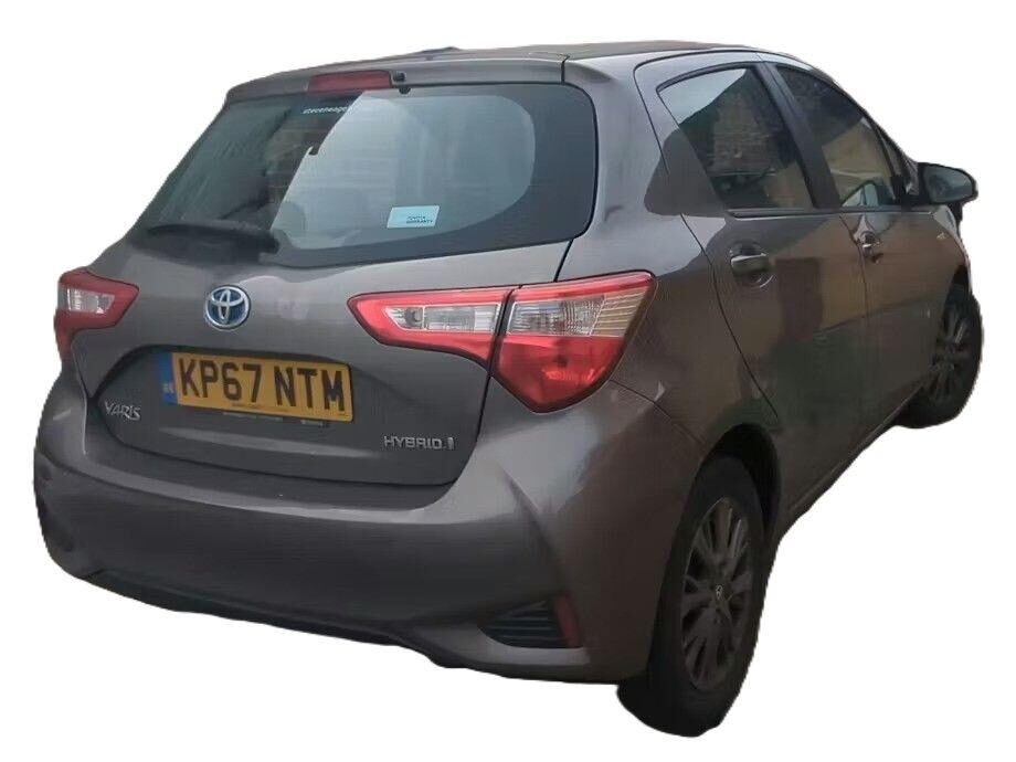 Used Toyota Yaris 2017 for sale - 77905696: Photo 4