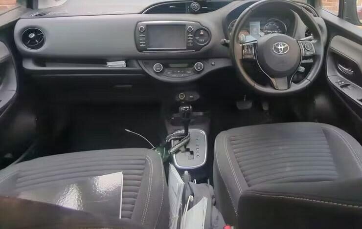 Used Toyota Yaris 2017 for sale - 77905696: Photo 5