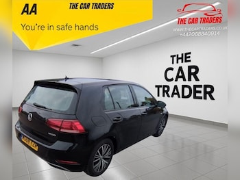 Used Volkswagen Golf 2018 for sale - 76317272: Photo 4