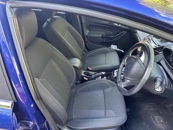Used Ford Fiesta 2015 for sale - 76232935: Photo 6