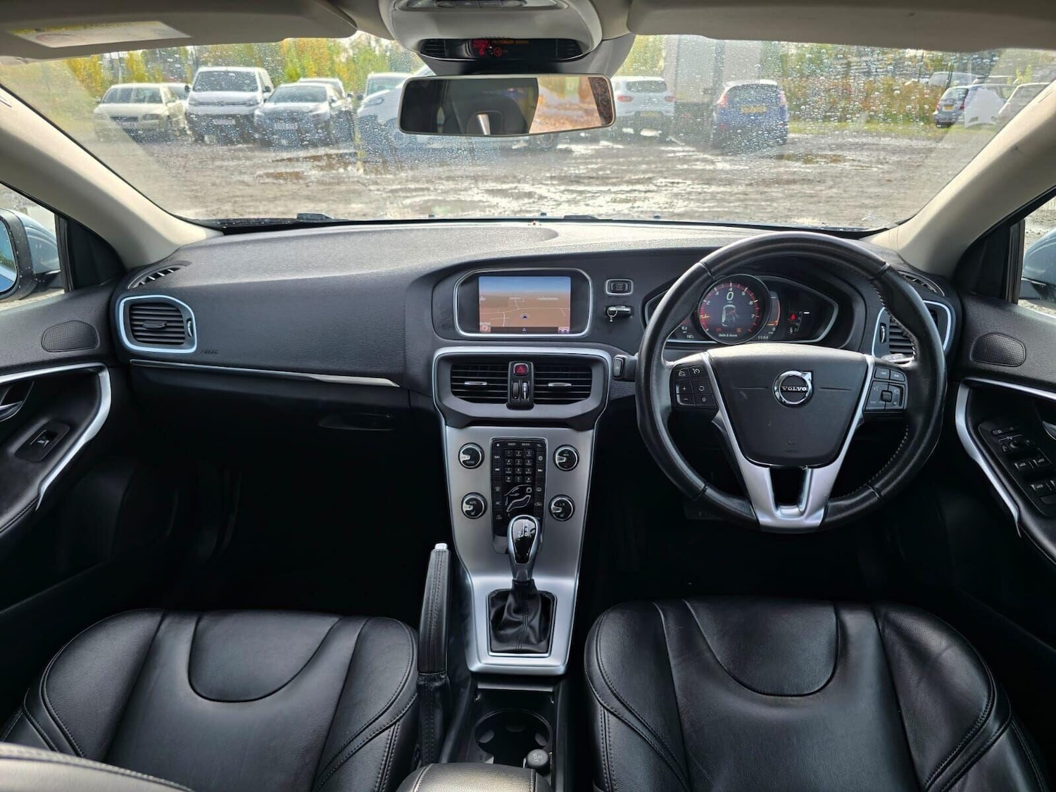 Used Volvo V40 2018 for sale - 76312216: Photo 17