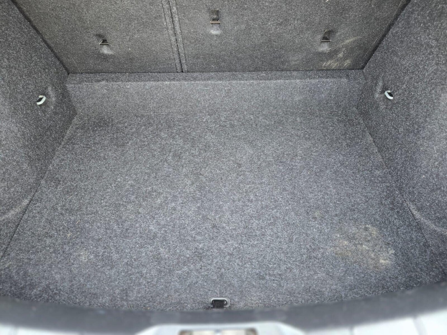 Used Volvo V40 2018 for sale - 76312216: Photo 33