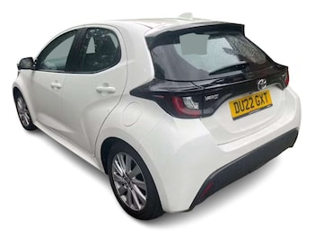 Used Toyota Yaris 2022 for sale - 79380573: Photo