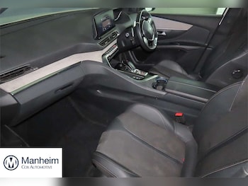 Used Peugeot 5008 2023 for sale - 79058475: Photo