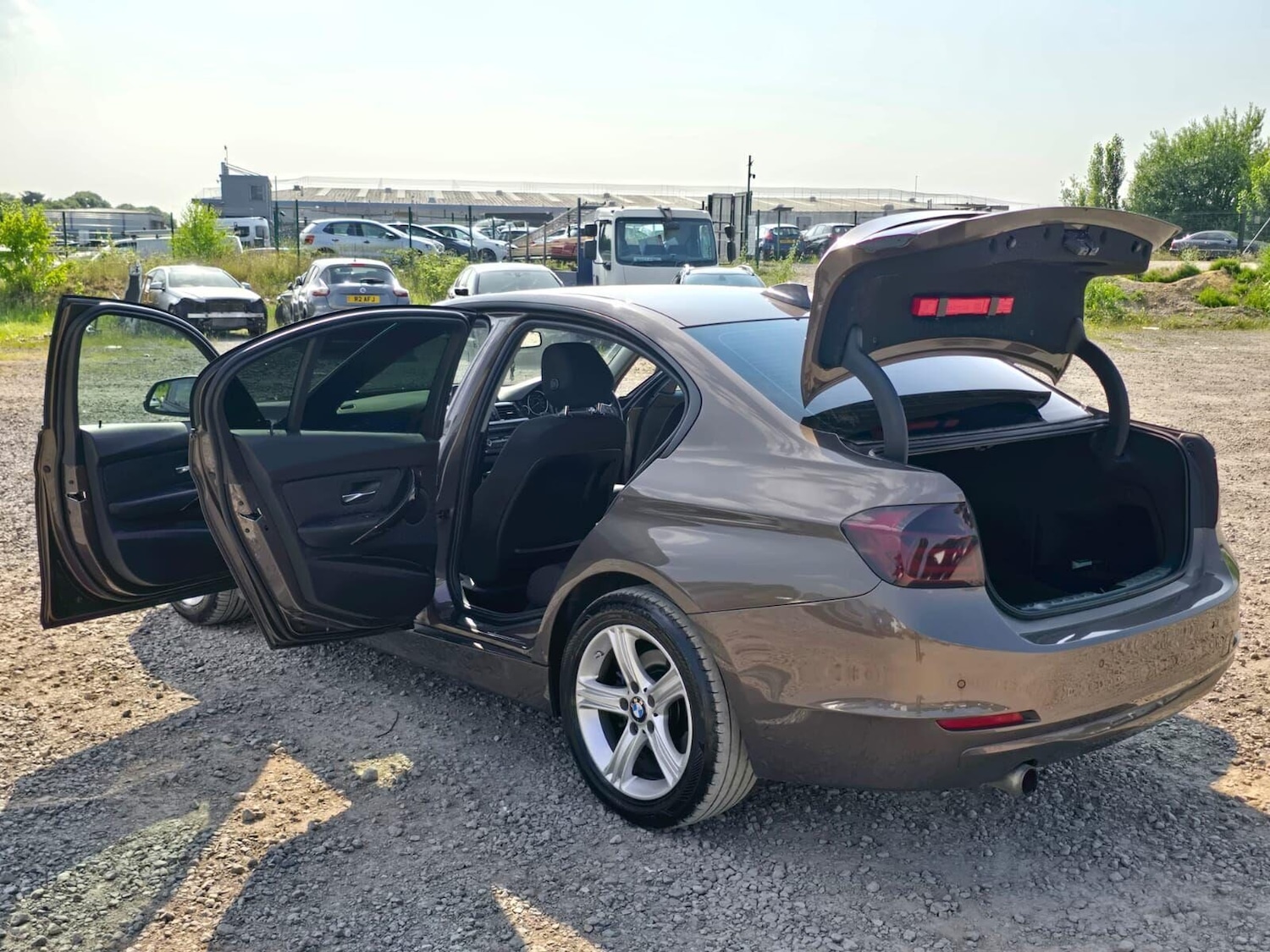 Used BMW 3 Series 2014 for sale - 76023160: Photo 10