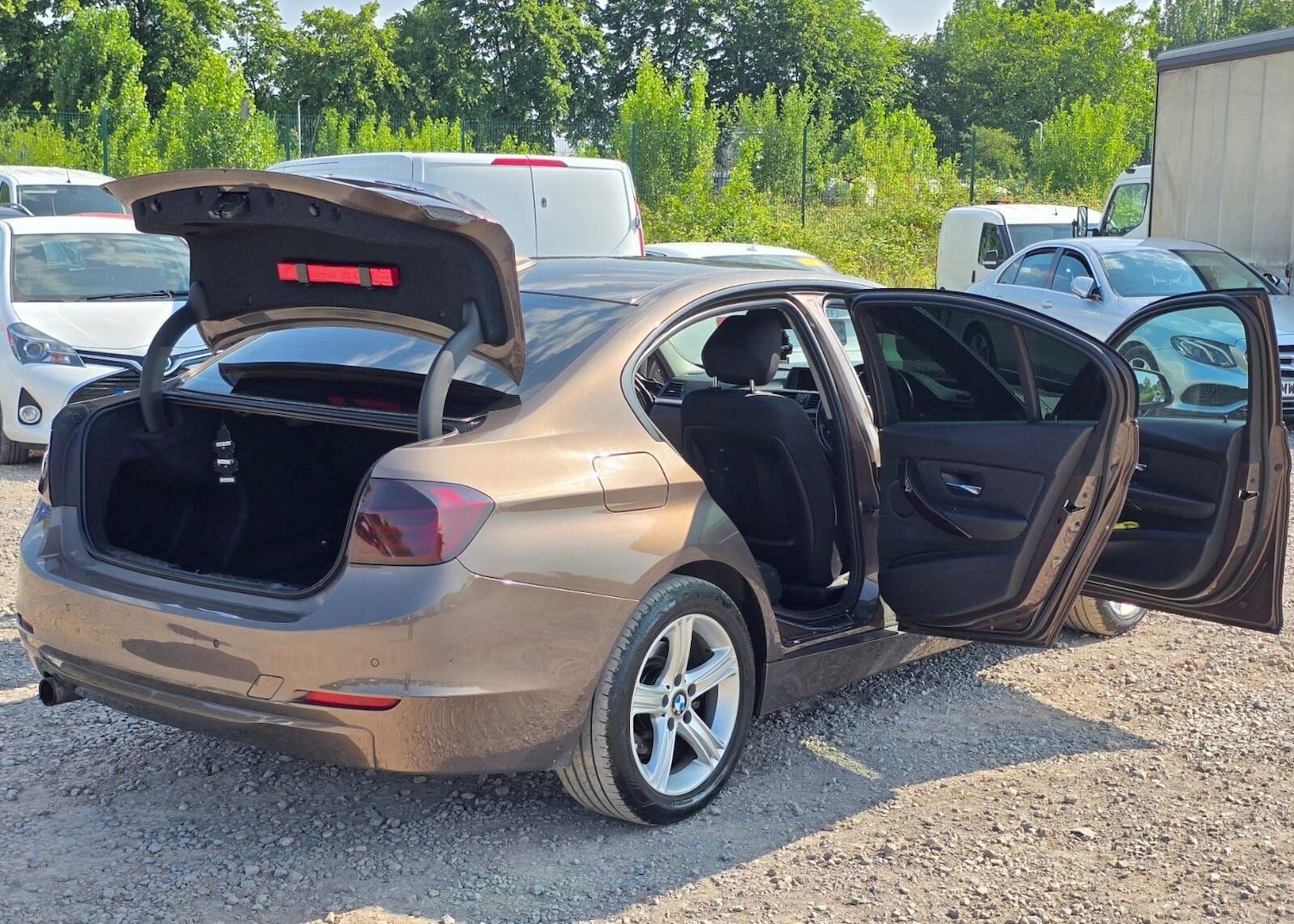 Used BMW 3 Series 2014 for sale - 76023160: Photo 17