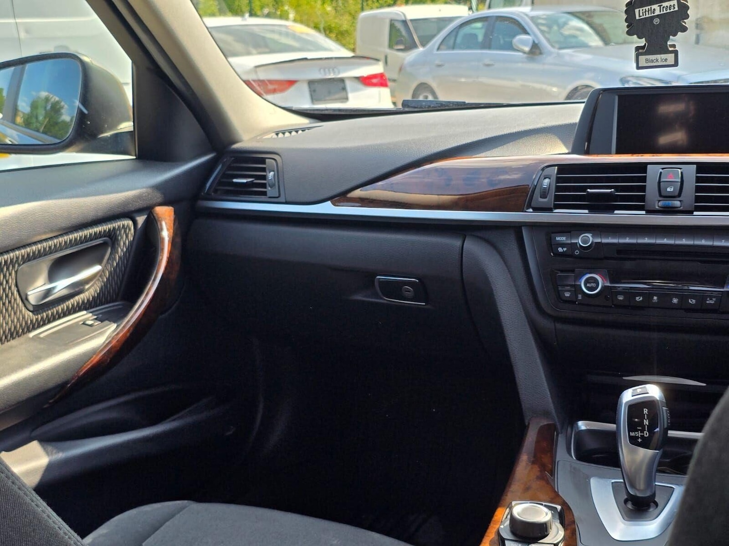 Used BMW 3 Series 2014 for sale - 76023160: Photo 19