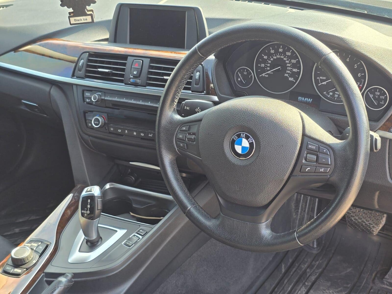 Used BMW 3 Series 2014 for sale - 76023160: Photo 38