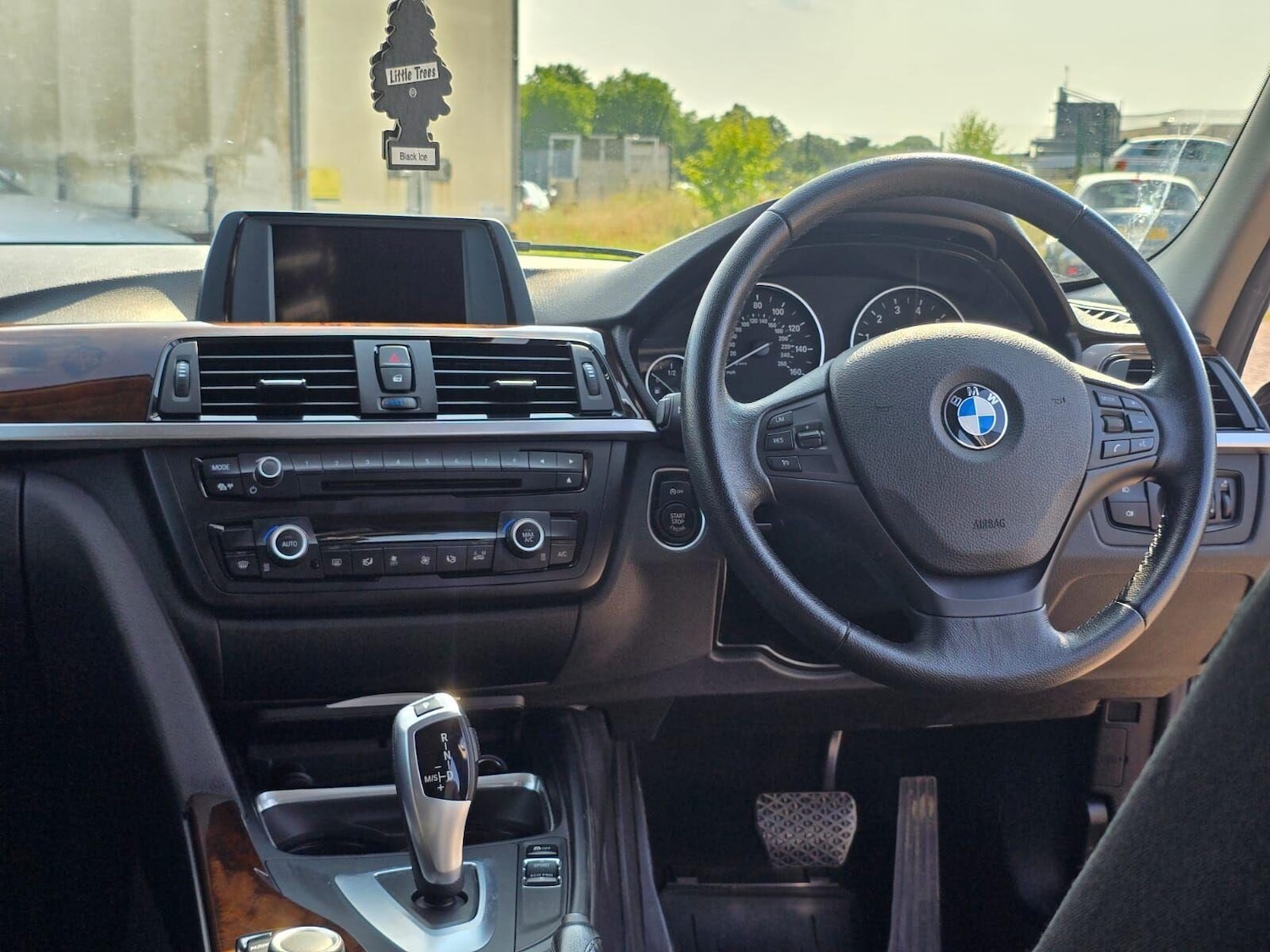 Used BMW 3 Series 2014 for sale - 76023160: Photo 62