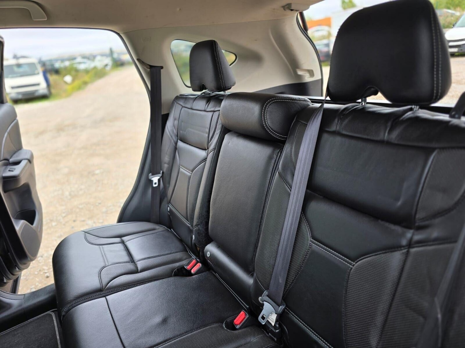 Used Honda CR-V 2018 for sale - 76030117: Photo 27