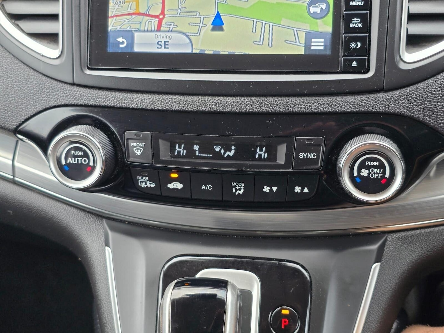 Used Honda CR-V 2018 for sale - 76030117: Photo 35